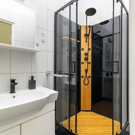 Adm Polwiejska 16 Poznan