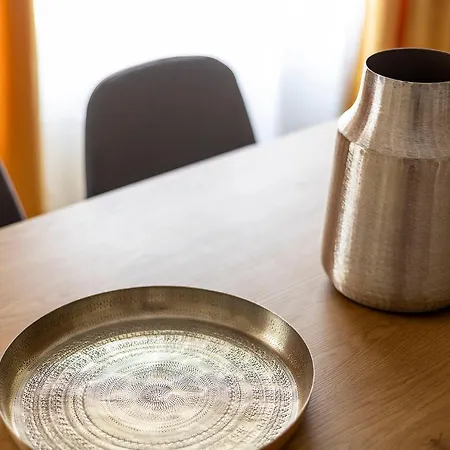 Adm Polwiejska 16 Daire *